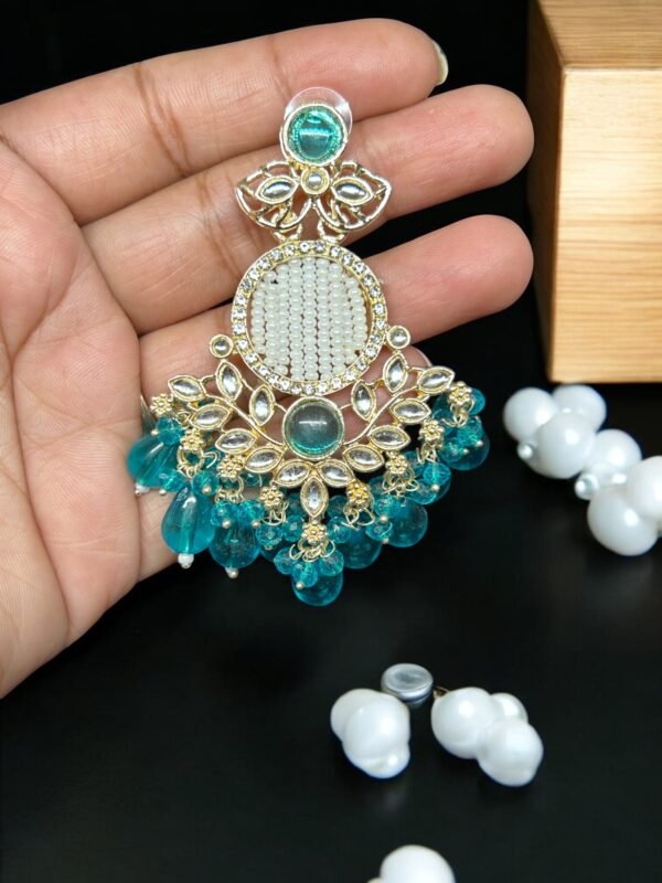 Sea Green Crystal and Pear Earring - Image 3