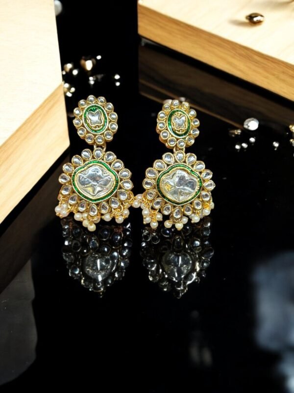 Kundan Gold Plated Green Earring - Image 3