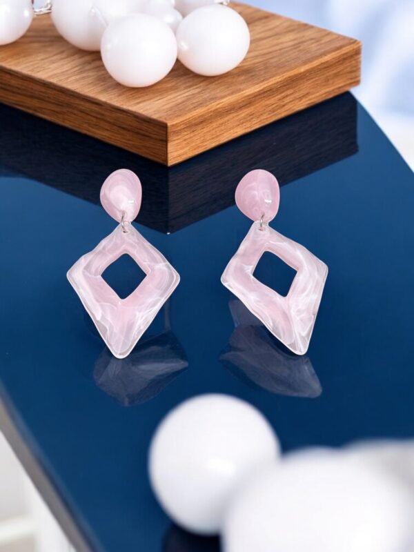Marble Texture Pink Color Earring - Image 4
