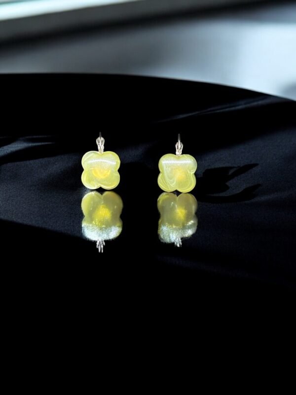 Marble and Gold Shining Hoop Earring - Image 2